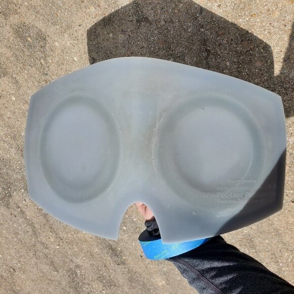 Pet Food Dish Set || 4 inches || GUC - Picture 4 of 5